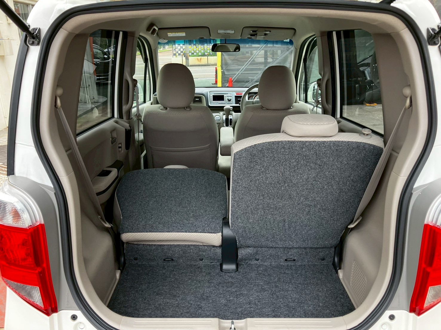 車の画像