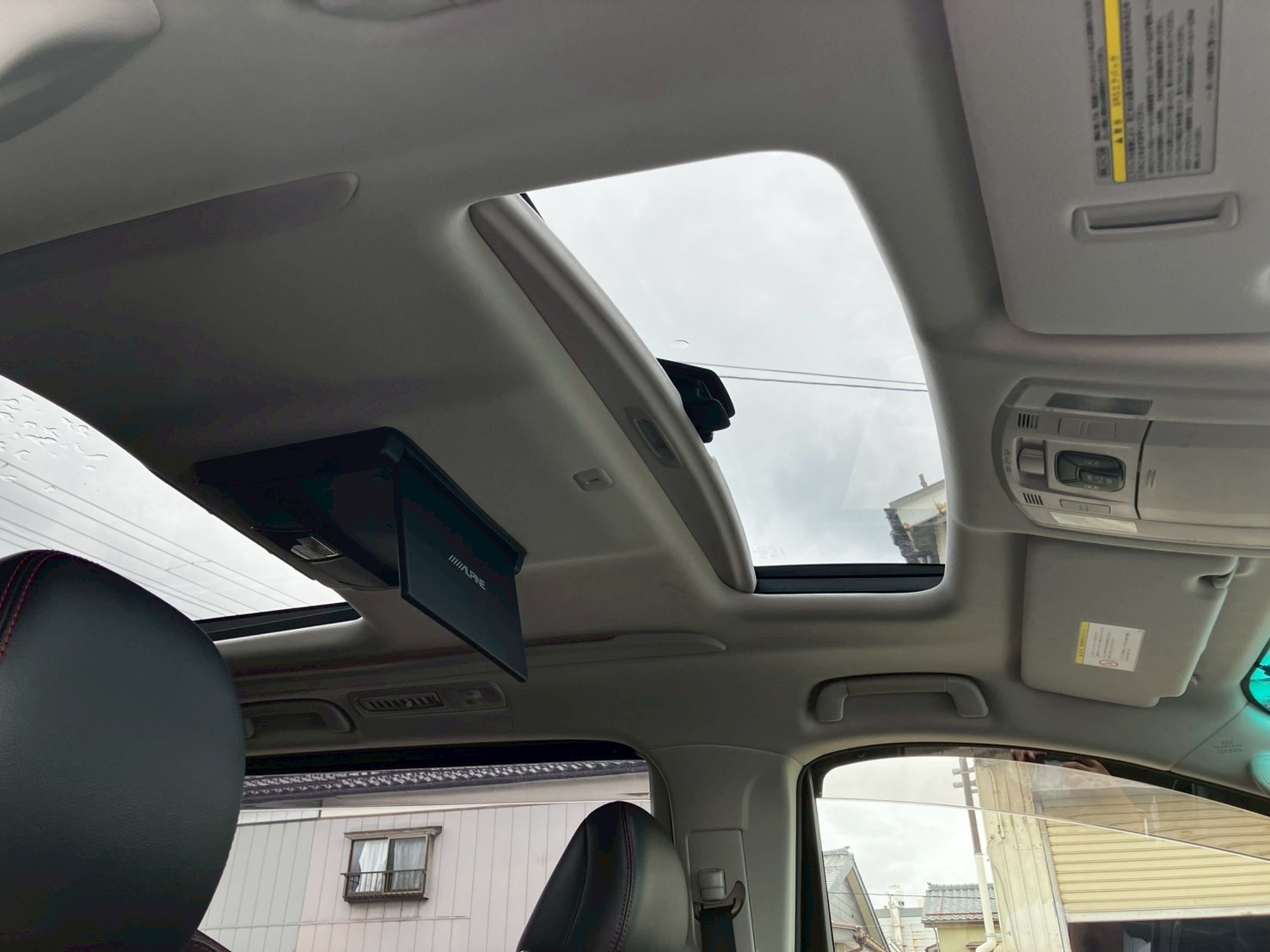 車の画像