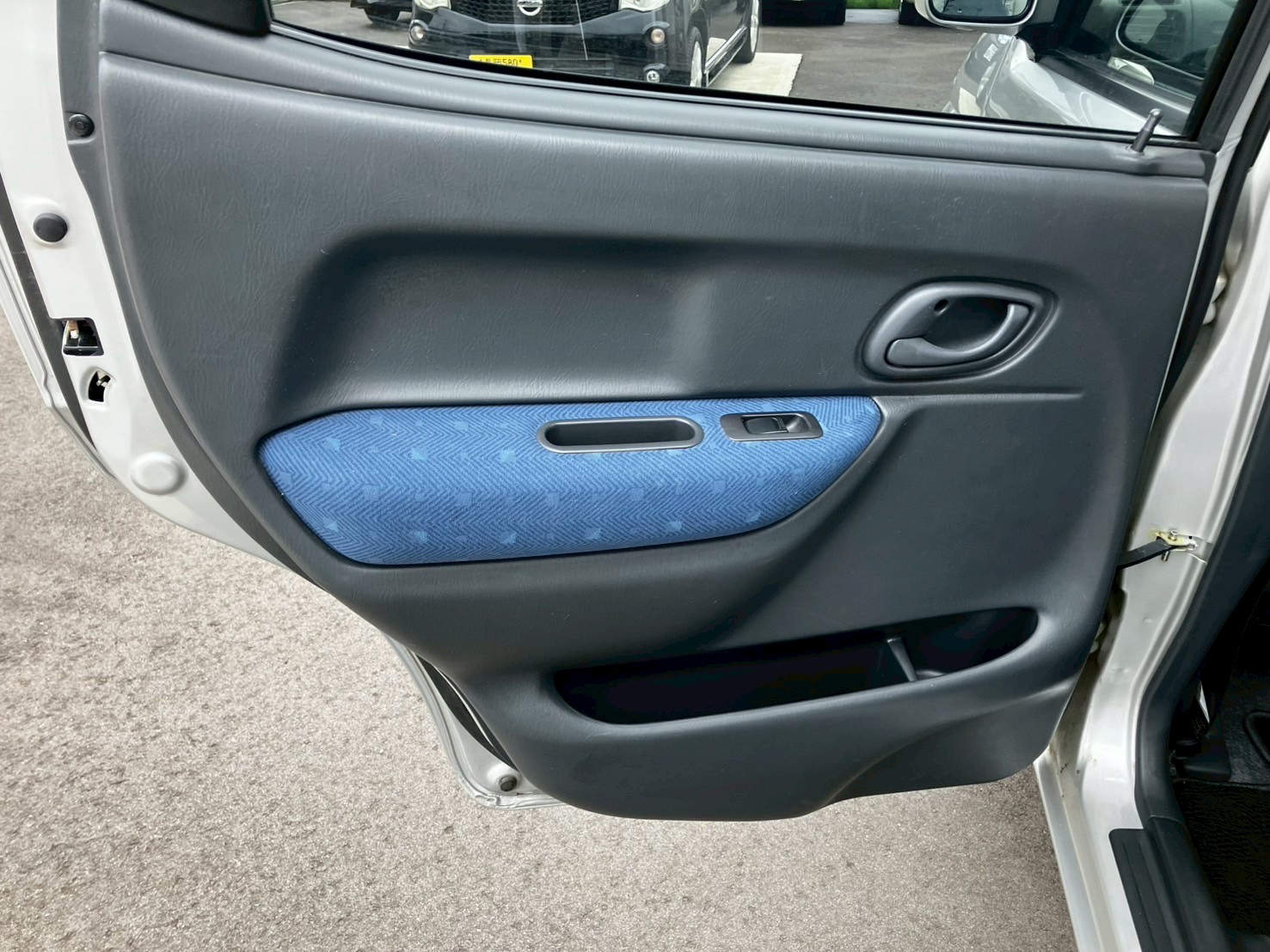 車の画像