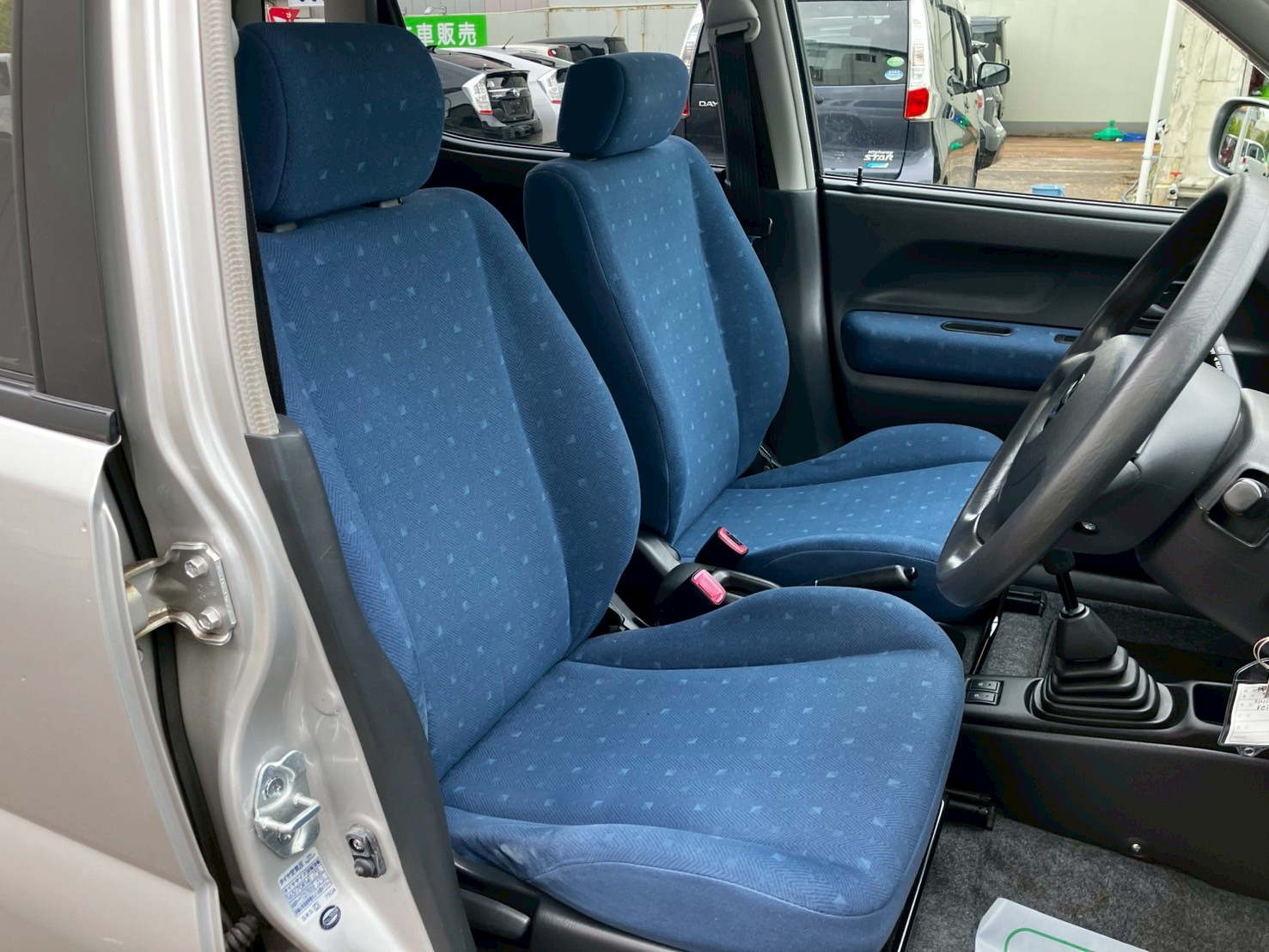 車の画像