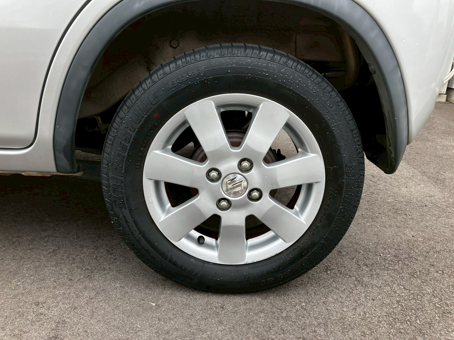 車の画像