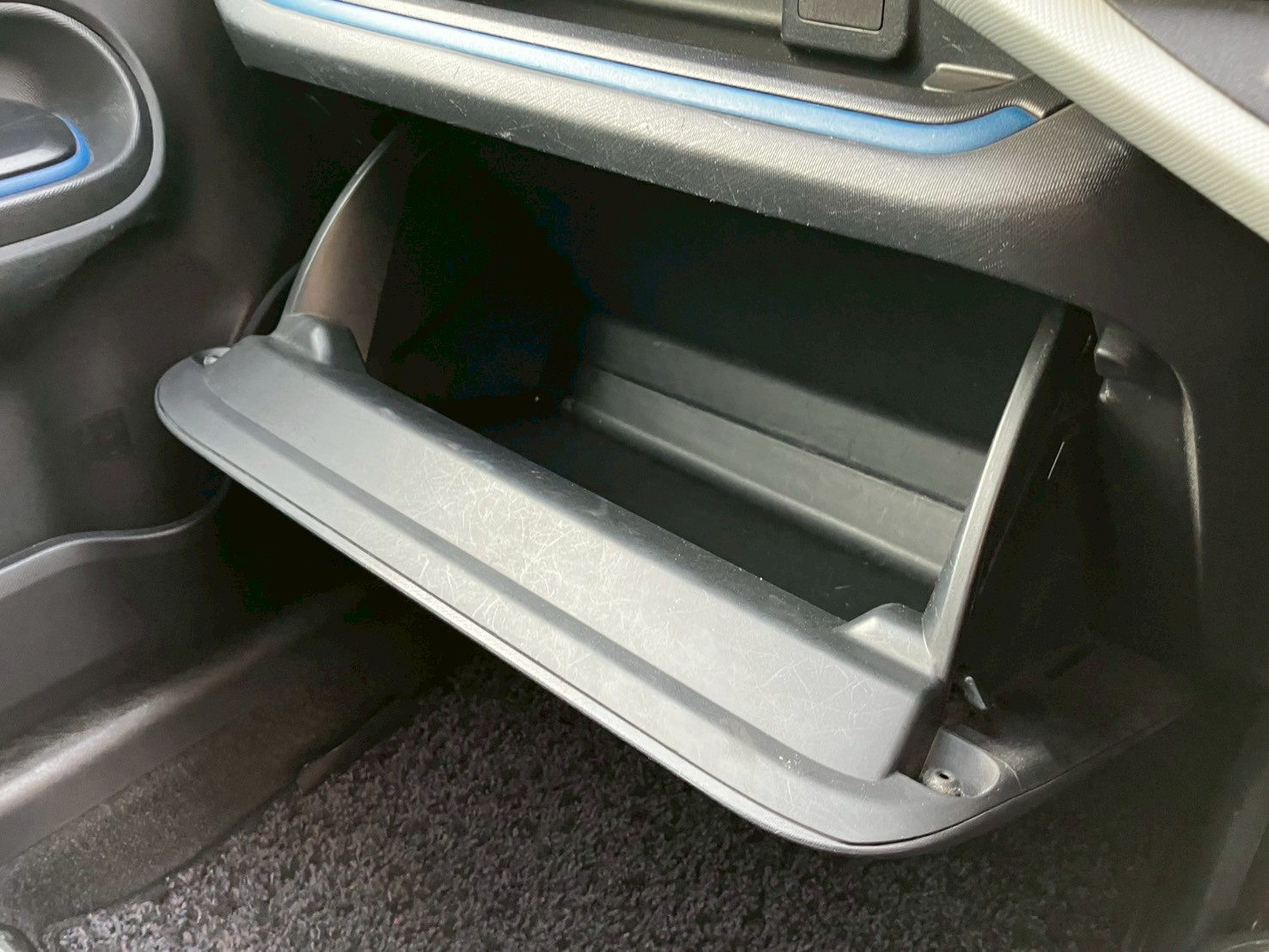 車の画像