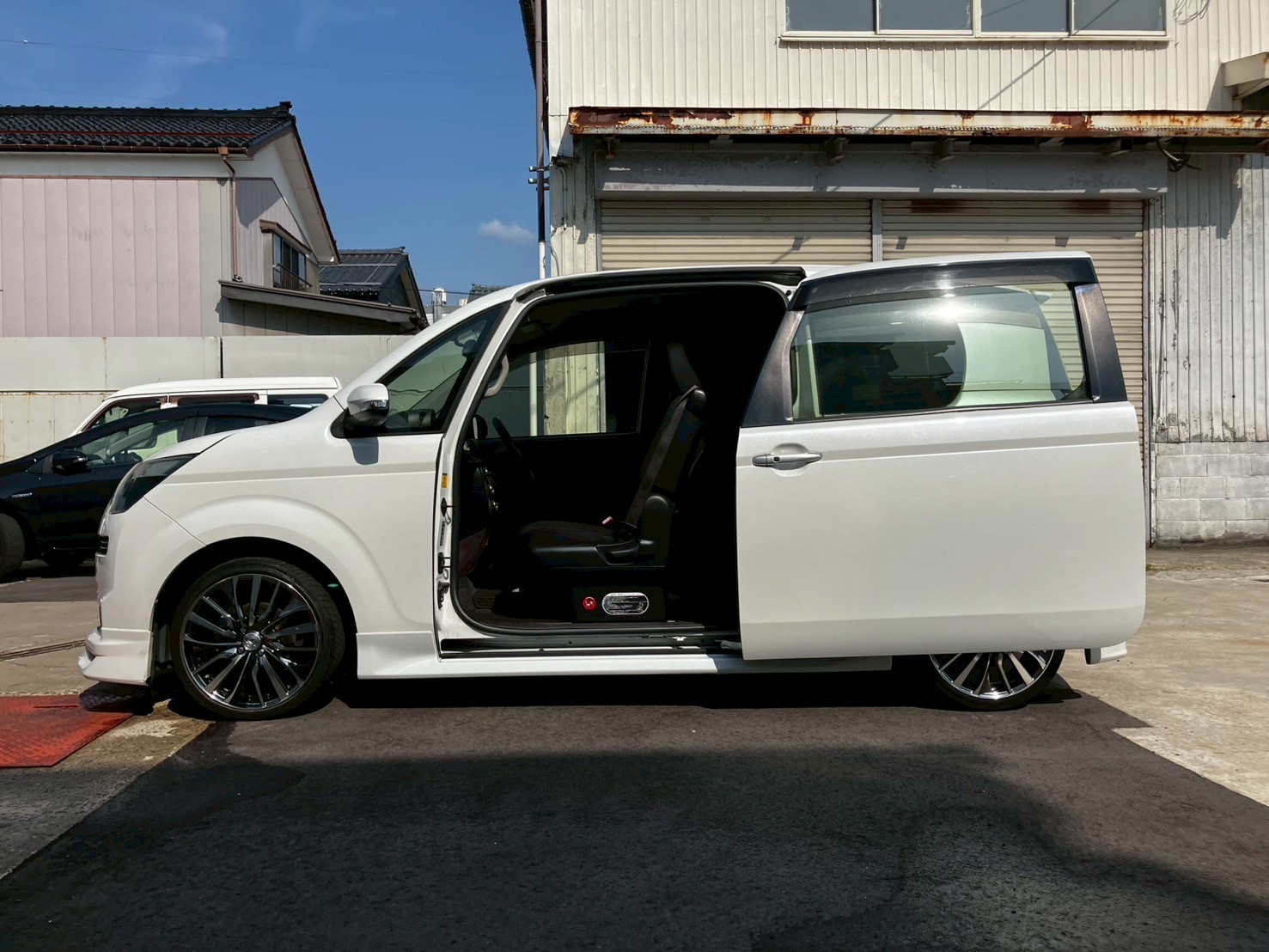 車の画像