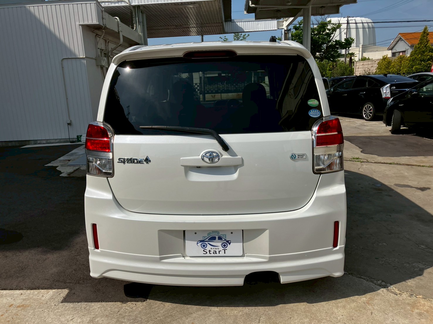 車の画像