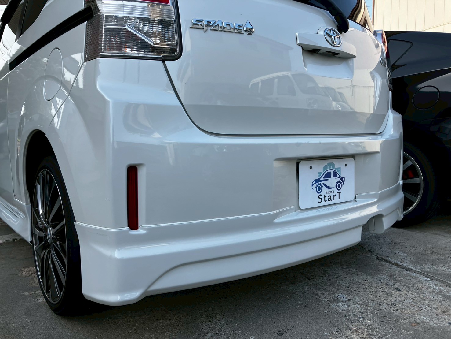 車の画像