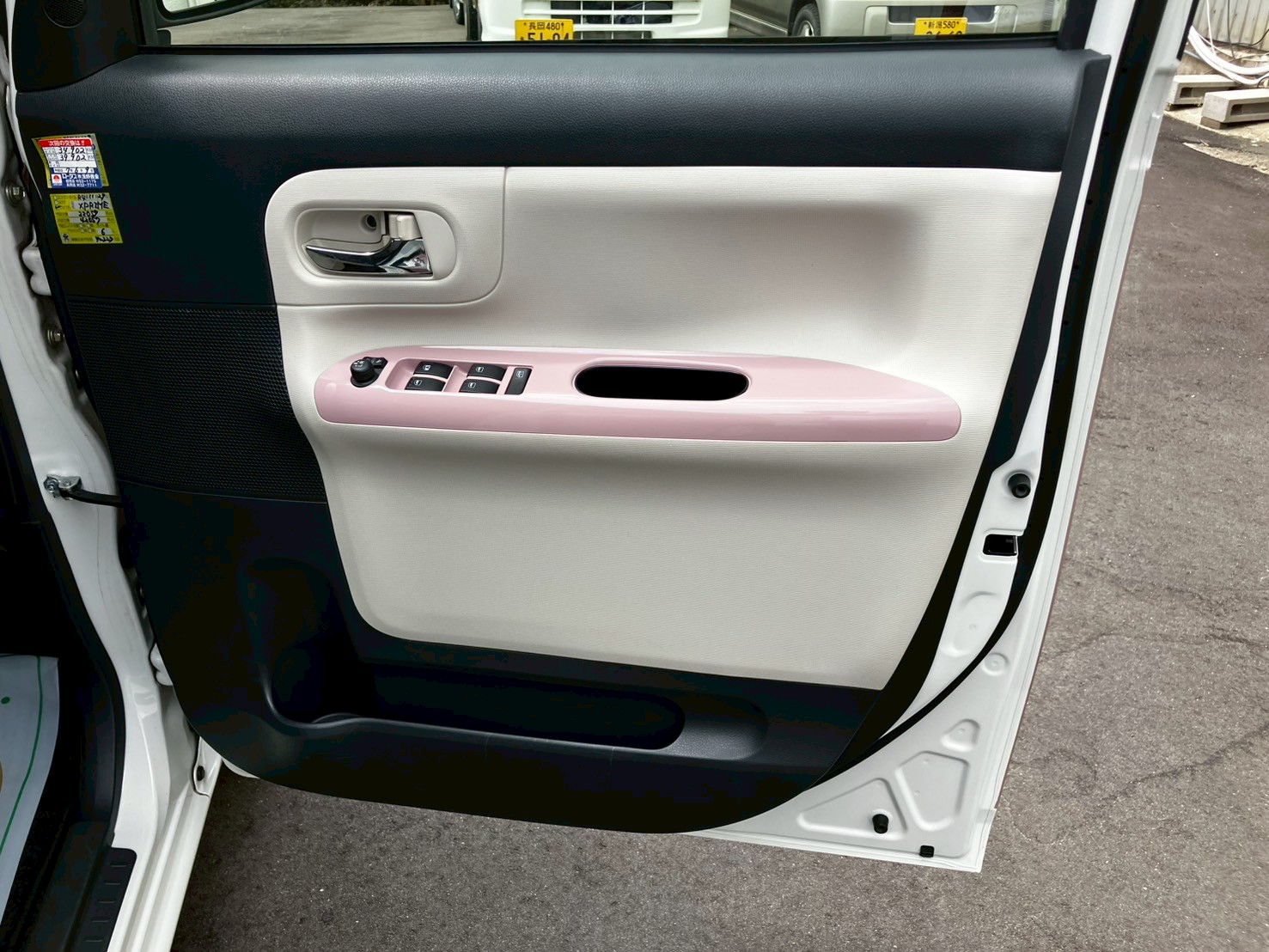 車の画像