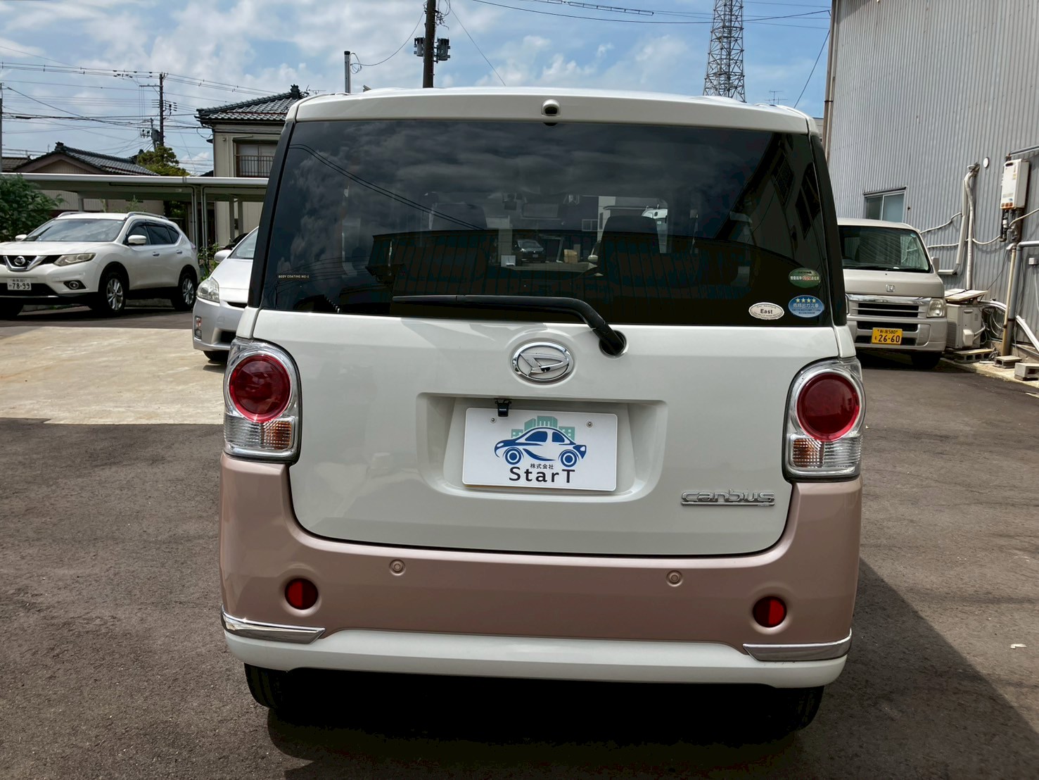 車の画像