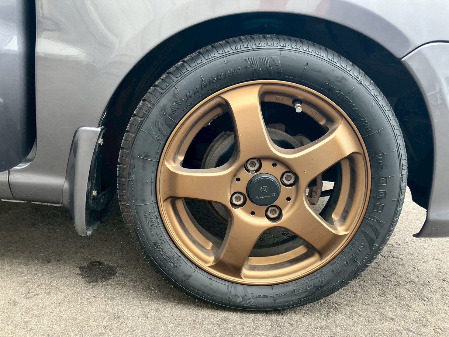 車の画像